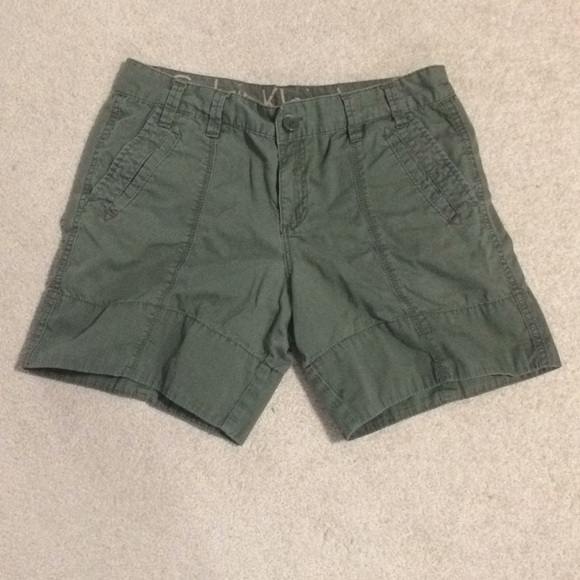 Calvin Klein Pants - Calvin Klein Green Shorts Size 6 EUC